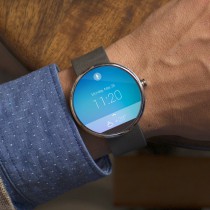 Moto-360-Lifestyle-Template (1)